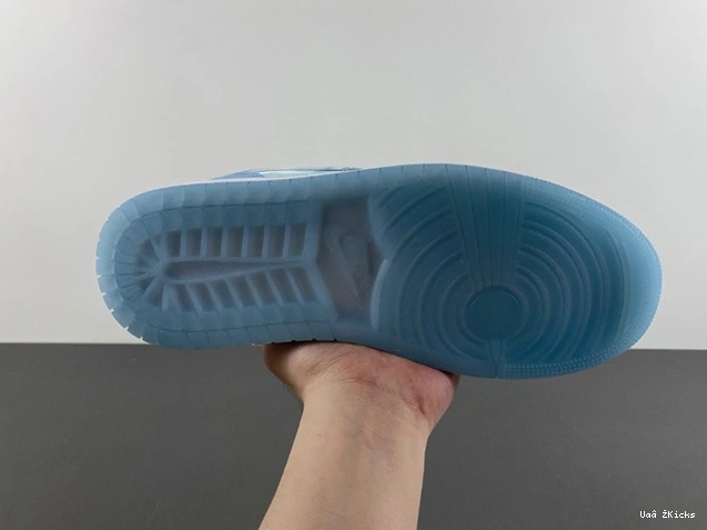 Blue 33  Low Aquarius 1 FN7366-400 SE (GS) Resilient Jordan 0713